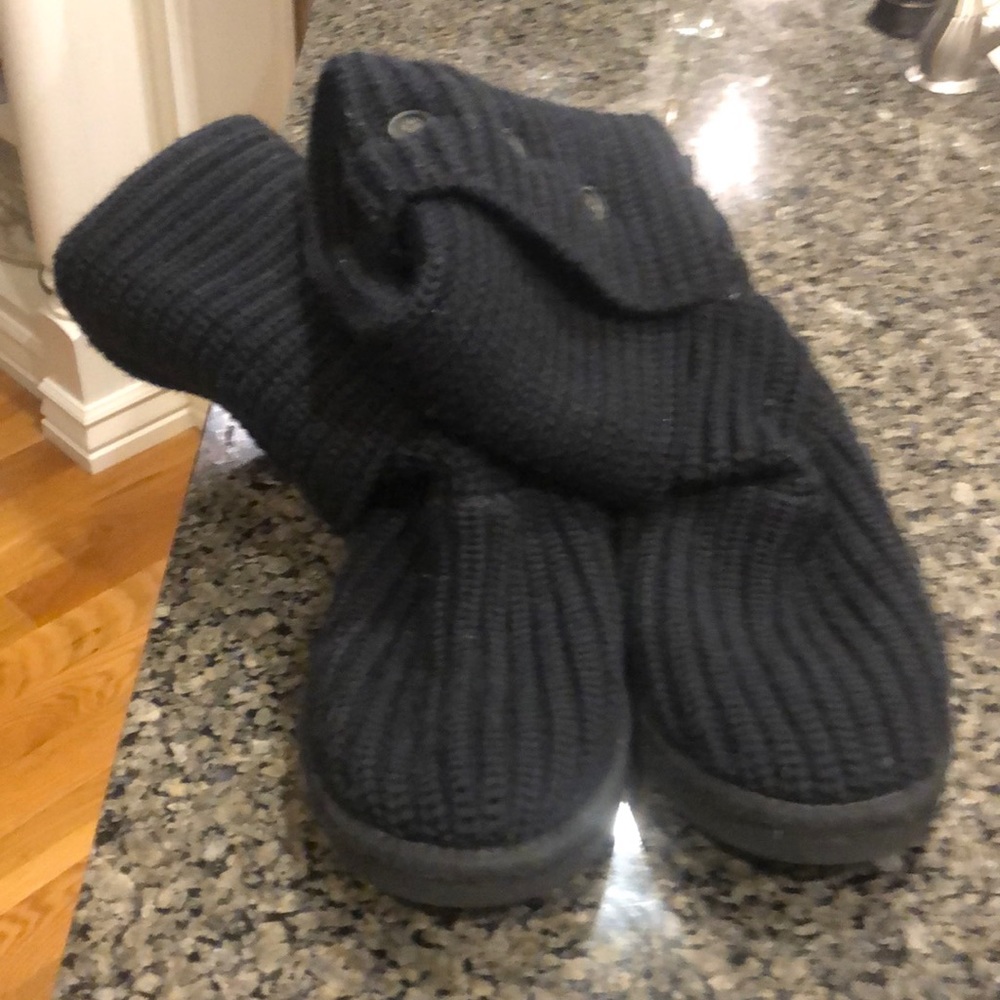 Ugg Black Knit Women’s Boots